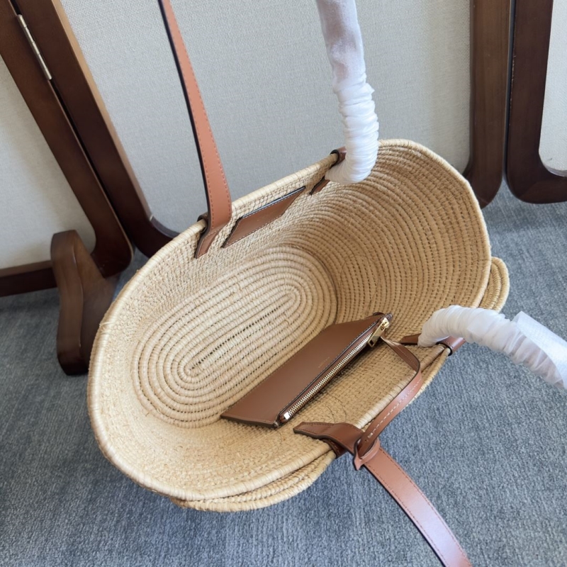 Ce1i*e bucket bags